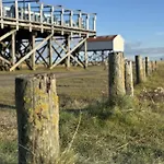 Im Bad, Strandnah Und Zentral Böhl