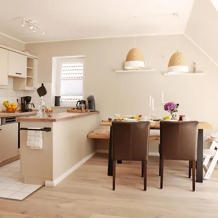 Im Bad, Strandnah Und Zentral Daire