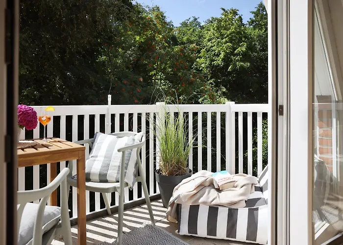 Im Bad, Strandnah Und Zentral *